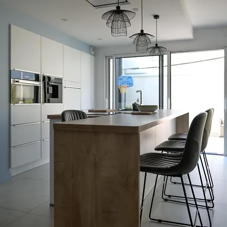 Charmante Maison Moderne - Quartier Des Roses - 8 Personnes